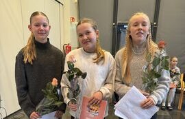 Gerður Lind, Hulda og Nína. Upplestrarkeppni 2024.